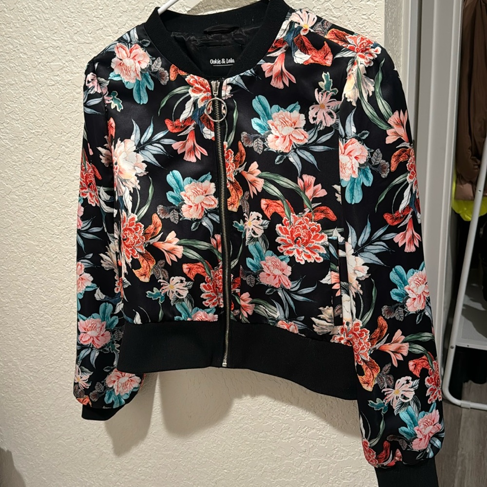 OOKIE & LALA Floral Satin Bomber Jacket Size Large